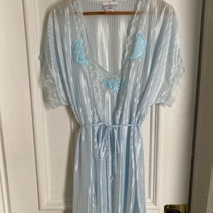 Vintage Light Blue Lace Trim Robe with Matching Nightgown Set